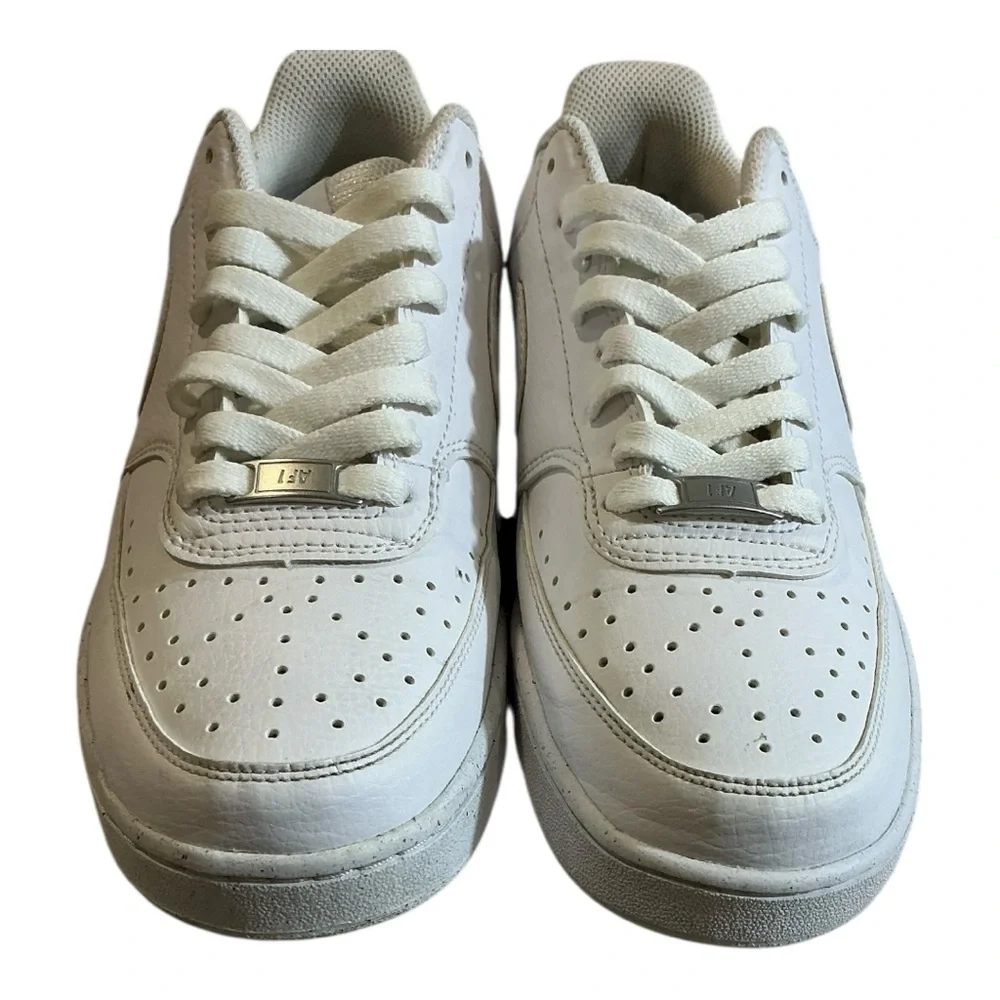 Nike 2022 Air Force 1 Low White Sneakers Men’s Size 8.5 - Picture 6 of 14